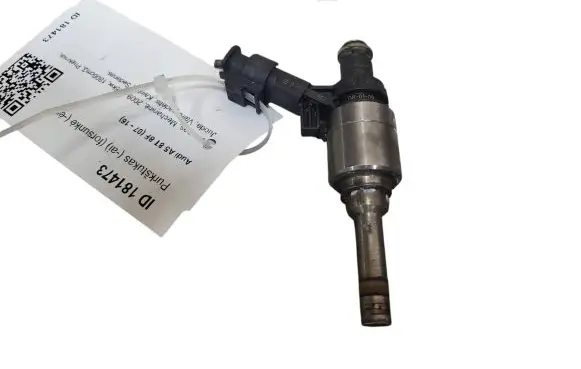Audi A5 8T 8F Fuel injector 06H906036F 0261500057