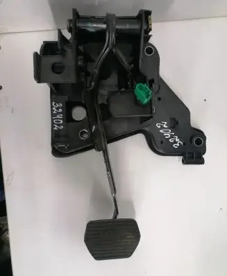 Citroen C5 Brake pedal 965475180