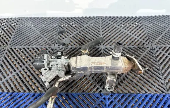 Toyota Auris E180 EGR valve cooler 2560137010B J2D02072Y1AS 02J18A0066