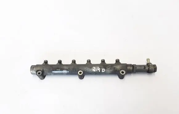 Volvo S80 Fuel main line pipe 