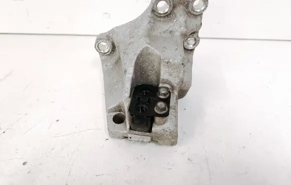 KIA Sportage Engine mounting bracket 9682543