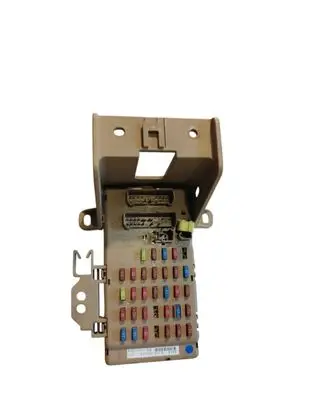 Subaru WRX Fuse module 82201VA010