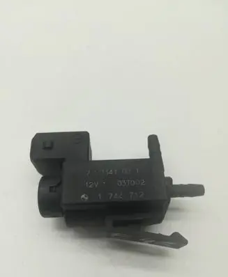 BMW 3 E46 Vacuum valve 722341001 03T002