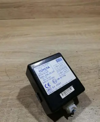 Toyota Corolla Verso AR10 Door control unit/module 897410F010