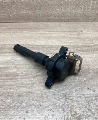 BMW X5 E53 High voltage ignition coil 1748017 11860