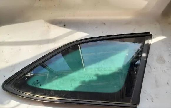 Skoda Octavia Mk4 Rear side window 5E7845298