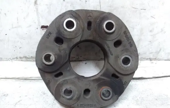 Mercedes-Benz C W204 Rear prop shaft donut coupling/joint A2034110015
