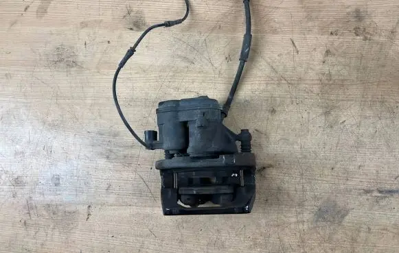 BMW 6 F06 Gran coupe Rear brake caliper 32349660