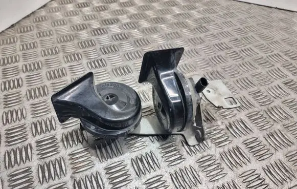 BMW 5 E60 E61 Horn signal 0092018