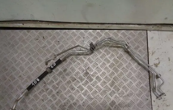 Peugeot 108 Air conditioning (A/C) pipe/hose 88720YV030