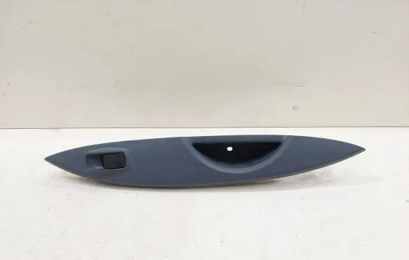 Peugeot iOn Electric window control switch MR587944 C8DD411MB SPC01797