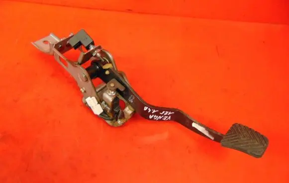 KIA Venga Clutch pedal KIAVENGAYN2012r