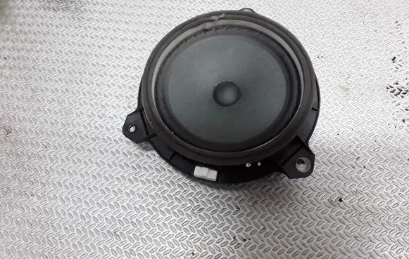 Toyota Auris 150 Front door speaker