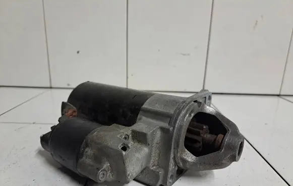 Mercedes-Benz A W168 Starter motor 001511601 0001115008