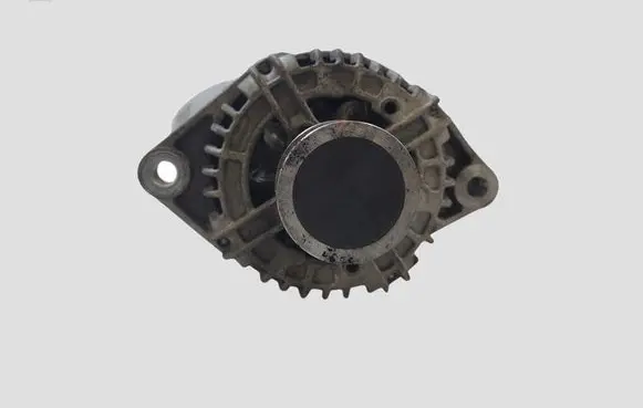 Opel Zafira B Generator/alternator