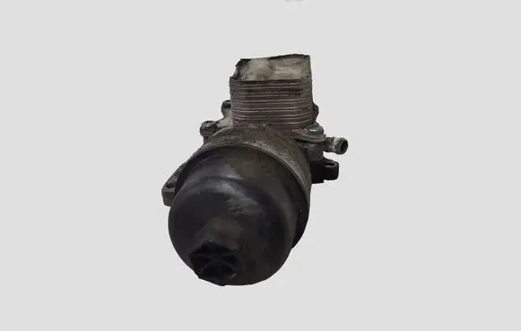 Citroen C4 Grand Picasso Oil filter mounting bracket V754627980