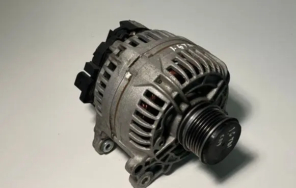 Skoda Octavia Mk2 (1Z) Generator/alternator 0986041490