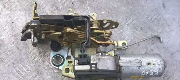 Mercedes-Benz E W210 Tailgate/trunk/boot lock/catch/latch A2107400536 0390201678