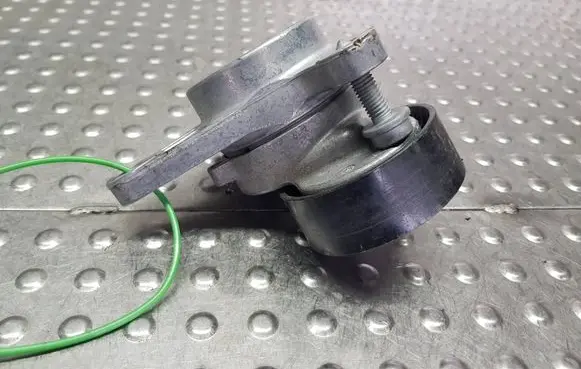 Audi A3 S3 8V Generator/alternator belt tensioner S26371028 04L903315A