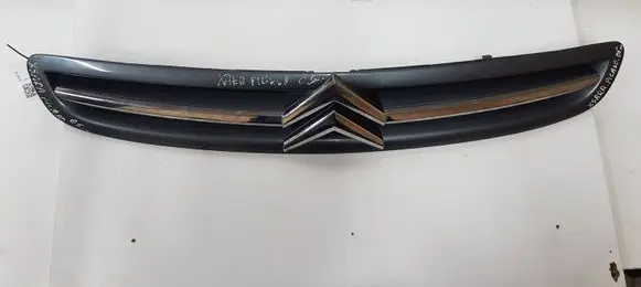 Citroen Xsara Picasso Front grill 9650059377