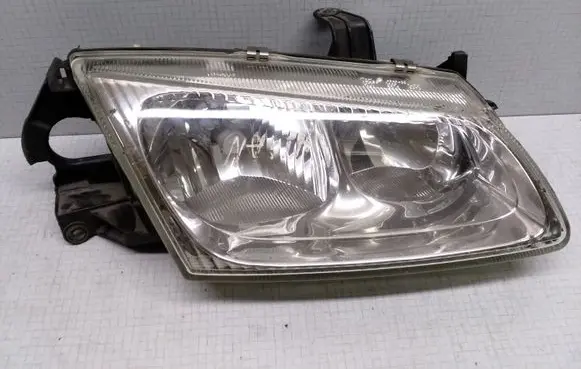 Headlight/headlamp