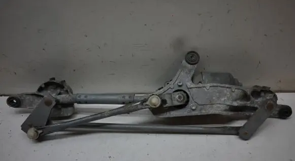 Opel Insignia A Front wiper linkage and motor 13227392