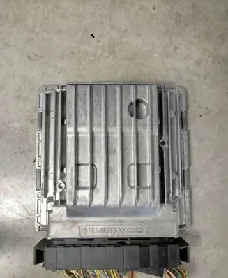 Volkswagen Phaeton Engine control unit/module 7583225