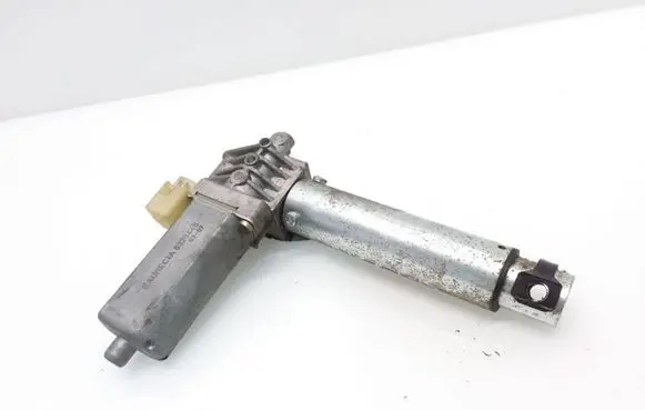 BMW 7 E65 E66 Seat adjustment motor 0390203229