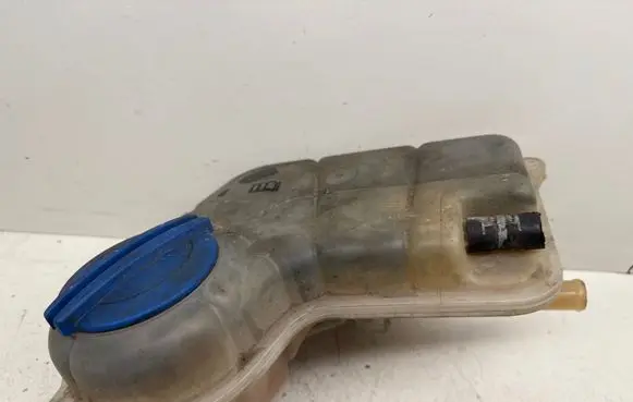 Audi A4 S4 B7 8E 8H Coolant expansion tank/reservoir 8E0121403