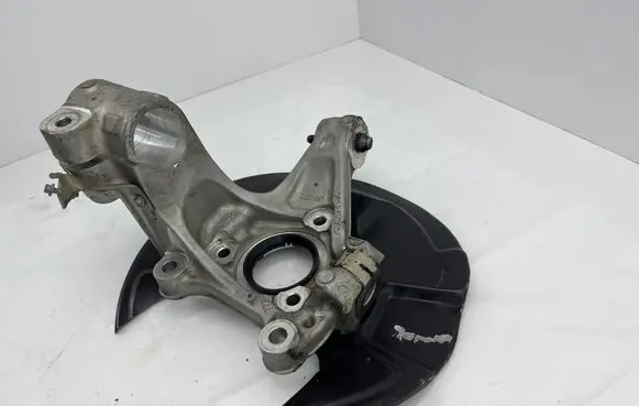 Volvo XC40 Front wheel hub 32221857 32217580