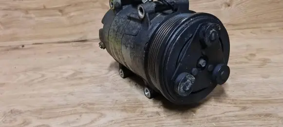 Volvo V50 Air conditioning (A/C) compressor (pump) 3M5H19B629KF