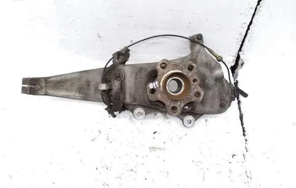 BMW 7 G11 G12 Front wheel hub spindle knuckle