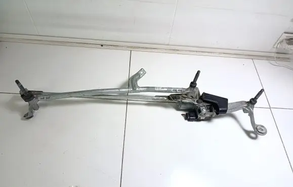 Mercedes-Benz GLC X253 C253 Front wiper linkage and motor A2538204500 3397022061