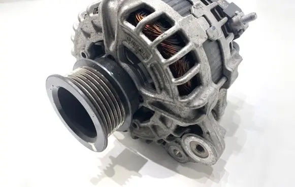 Volvo S90, V90 Generator/alternator 30659580