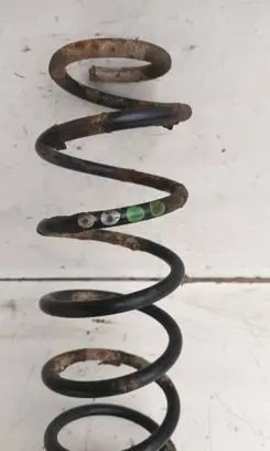 Volkswagen Golf IV Rear coil spring