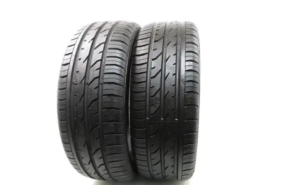 Volkswagen Golf V R16 summer tire 