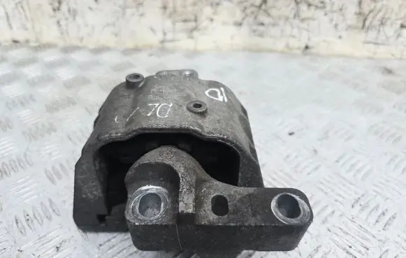 Audi TT Mk1 Engine mount bracket 1J0199262CL