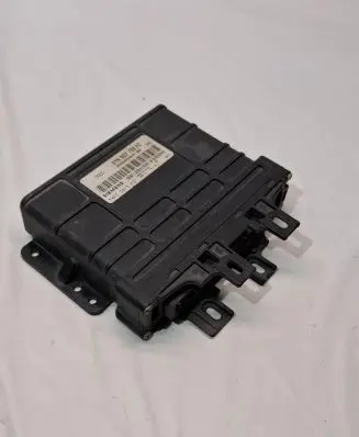 Volkswagen PASSAT B5.5 Gearbox control unit/module 01N927733FC 5WK33413K01