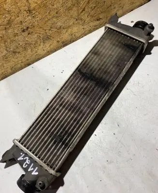 Mercedes-Benz A W168 Intercooler radiator A1685000000 01009990000 U189061