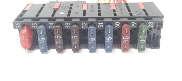 Mercedes-Benz C W202 Fuse module 0025451201 18085000000