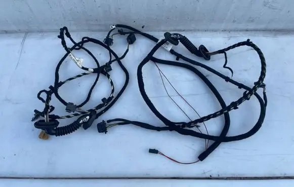 Seat Leon (1P) Tailgate/trunk wiring harness 1P0971147B