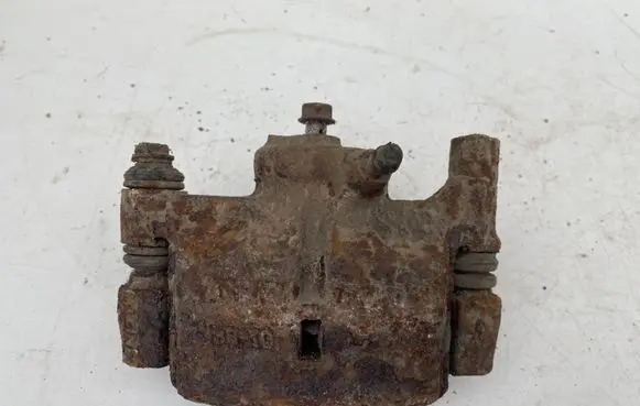 Toyota Corolla E110 Rear brake caliper