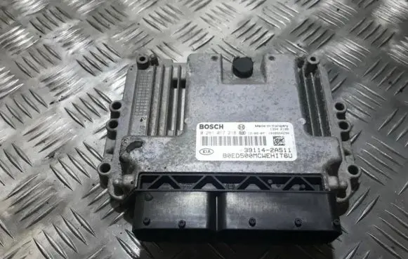 KIA Ceed Engine control unit/module 0281017218 39114-2a511