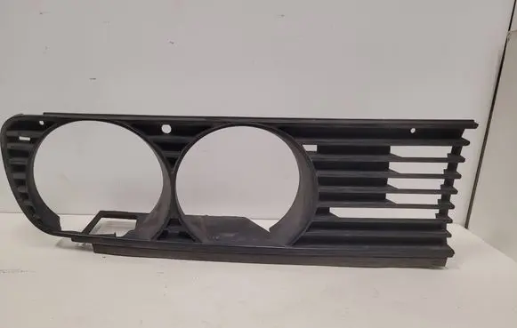 BMW 3 E30 Under headlight/headlamp trim 1876091