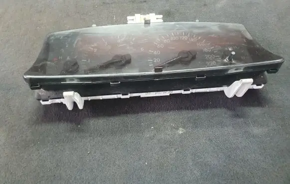 Toyota Corolla E120 E130 Speedometer (instrument cluster) 8380012A00 2574206280