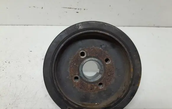 Opel Astra J Crankshaft pulley 55575960