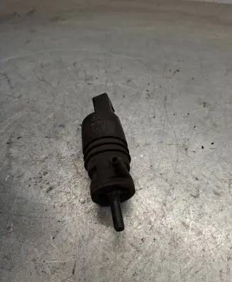 Windscreen/windshield washer pump