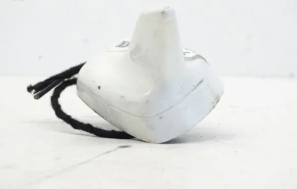 Audi TT TTS Mk2 Aerial GPS antenna 8J8035503E