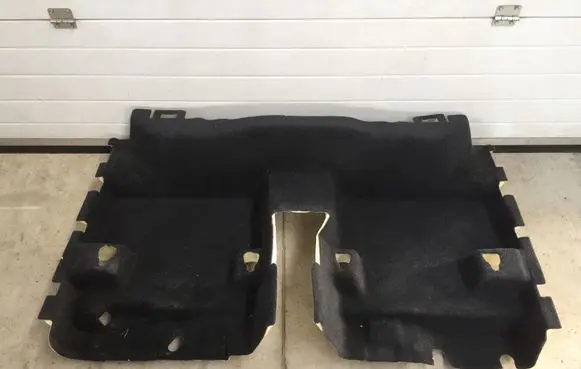 Volvo XC40 Rear floor carpet liner 31448163