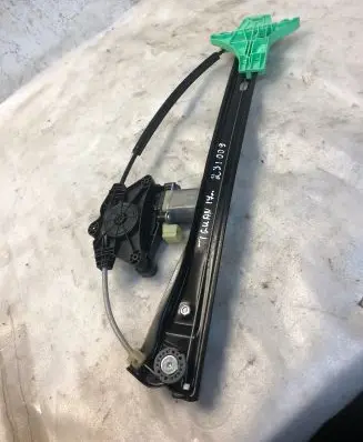 Volkswagen Tiguan Rear door window regulator with motor 5na839461c